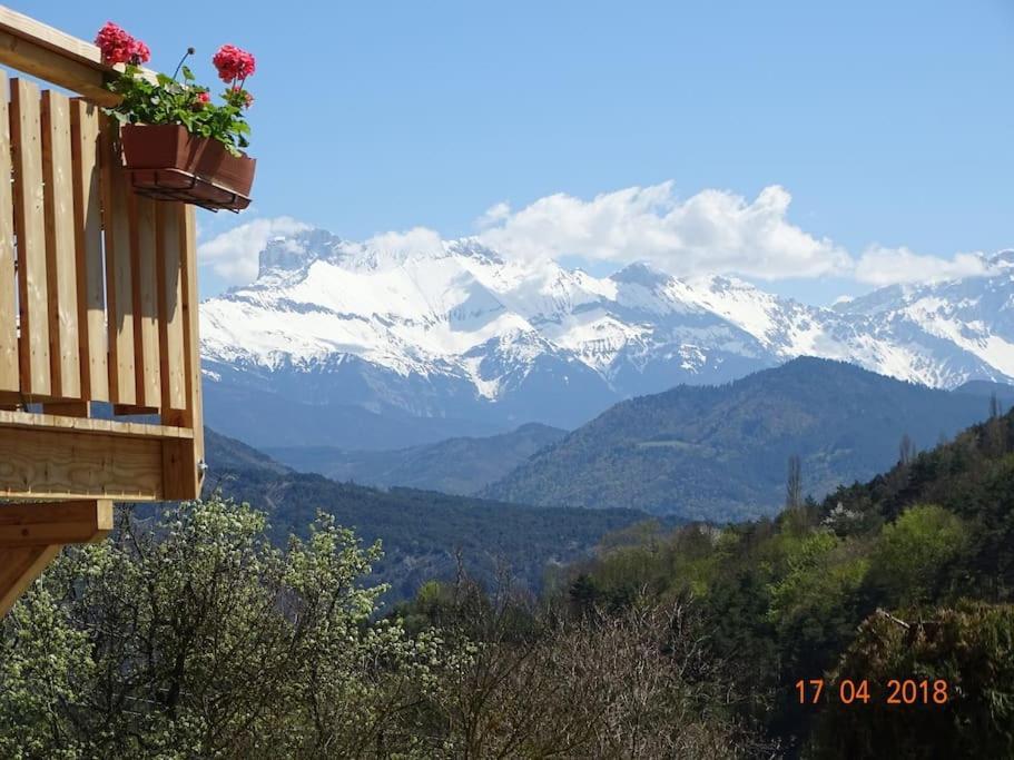 Gite De Charme : La Grange Au Lac Azur Treffort  المظهر الخارجي الصورة